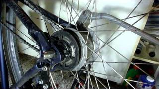 Shimano Nexus 8 Nabenschaltung Hinterrad ausbauen [upl. by Florin430]