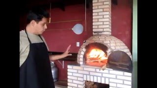 Como usar forno de pizza à lenha [upl. by Alburg]