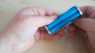 How To Roll A Cigarette Using Rizla Cigarette Roller Machine [upl. by Uos977]