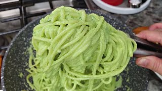 GREEN SPAGHETTI  EASY Mexican Style Green Spaghetti  Spaghetti Verde Recipe [upl. by Adnilg399]