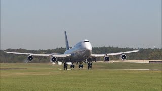 The 747s final approach [upl. by Aynat]