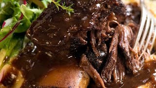 Slow Braised Beef Short Ribs in Red Wine Sauce [upl. by Jola647]