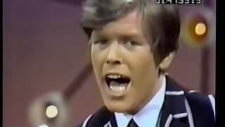 Hermans Hermits  Listen People  Dandy 1966 [upl. by Enelak]