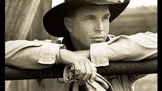 Garth Brooks Biography of the Country Singer [upl. by Ahtoelc554]