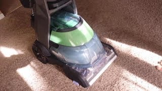 Review amp How to Use Bissell 2X DeepClean Professional Pet carpet cleaner [upl. by Maximo]