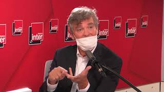 Arnaud Montebourg  quotMélenchon est le problème de la gauche un blocage vers une candidature uniquequot [upl. by Jacobah]