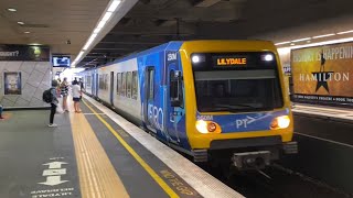 Box Hill Station  Melbourne Metro Trains [upl. by Dugan]