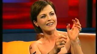 Dolores ORiordan Late Show 2001 [upl. by Aicatsana]