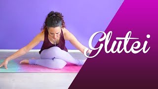 Yoga  Stretching Glutei [upl. by Yennej]