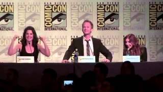 Fan imitates BARNEY STINSON NPH in comiccon [upl. by Hilel]