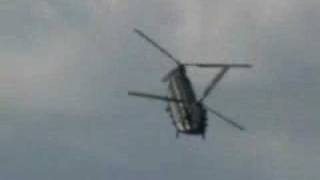 How the CH47 Chinook Flies Read Video Description Too [upl. by Bhatt]