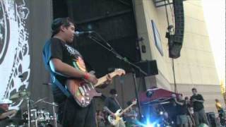 Sublime with Rome  quotWrong Wayquot Live at Smoke Out Fest 2009 [upl. by Rozamond241]