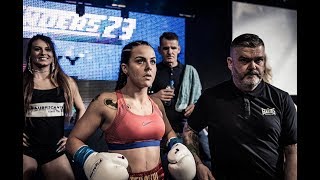 Brutal Female boxing Fight Jasmina Zapoczna vs Stevi Levy Contenders 26 – 60 kg world title [upl. by Kippy306]