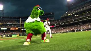 Phillie Phanatic attempts to breakdance [upl. by Oflodor]