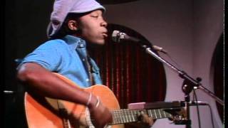 Milton Nascimento  Maria Maria  1981Suíça [upl. by Otnas333]