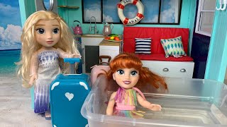 Packing For Vacation Elsa and Anna toddlers Vacation Beach House [upl. by Antonetta115]