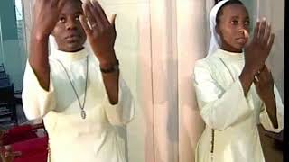 Zimbabwe Catholic Shona Songs  Mwari Huyayi [upl. by Dubois]