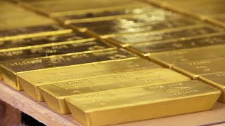 How to buy gold bullion the safer cheaper amp easier way [upl. by Ellennahc714]