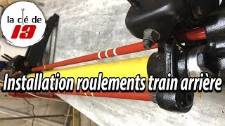 Installation roulements train arrière 205 GTI [upl. by Yllitnahc]